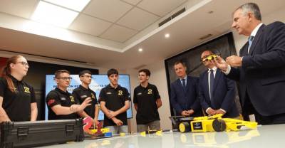 El Gobierno regional destaca el talento investigador de los jóvenes que representarán a 